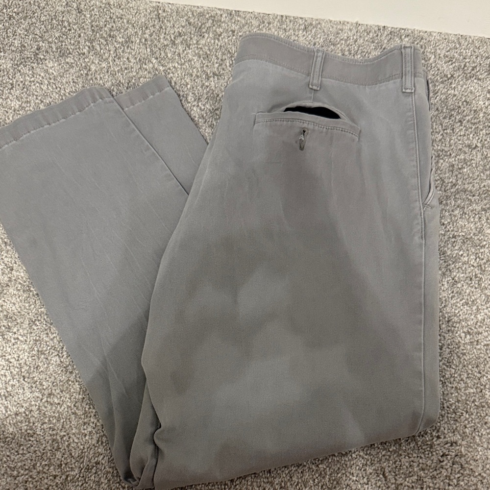 Lee Men's Gray Chinos